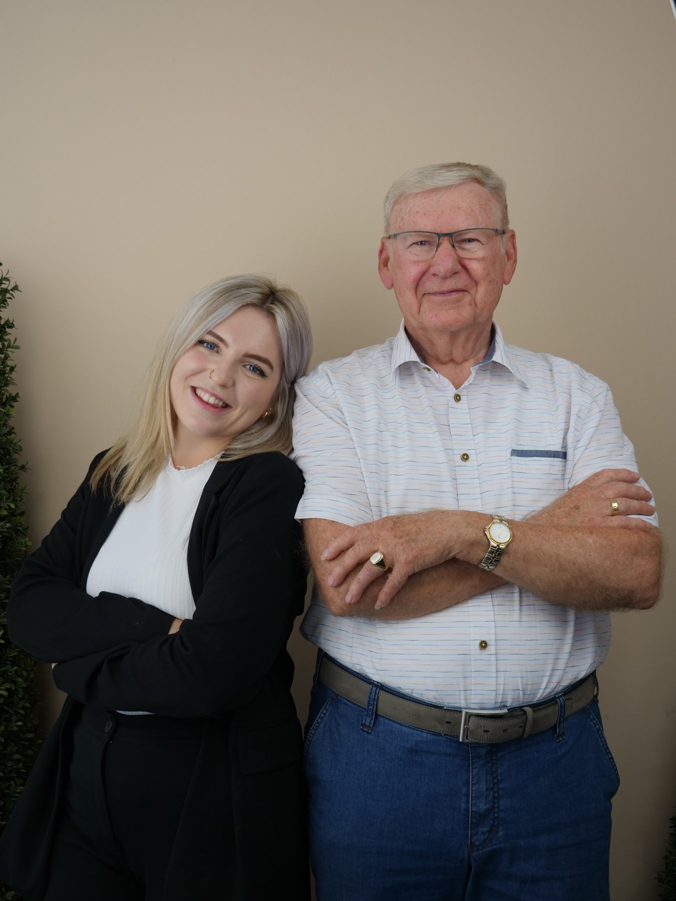 Erste und dritte Generation des Familienunternehmens A/S Sauer Hydraulik
